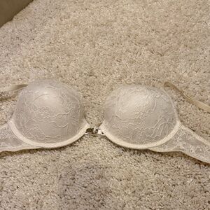 Victoria’s Secret off white 34D bra push up lace sexy little things